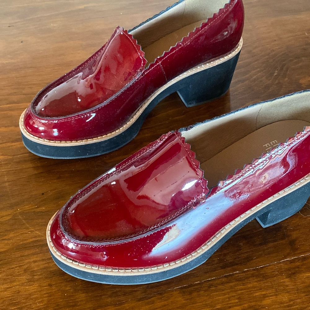Eileen Fisher Patent Leather Platform Loafer Size 6.5 Burgundy NWOT